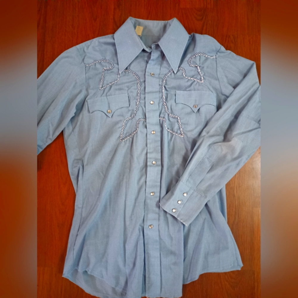 Vintage Western Pearl Button-Up